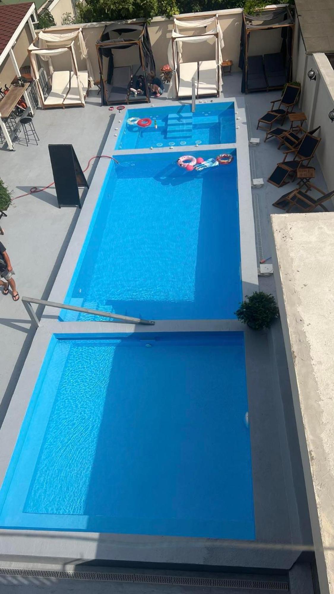 Family Hotel Malibu Chernomorets Bagian luar foto